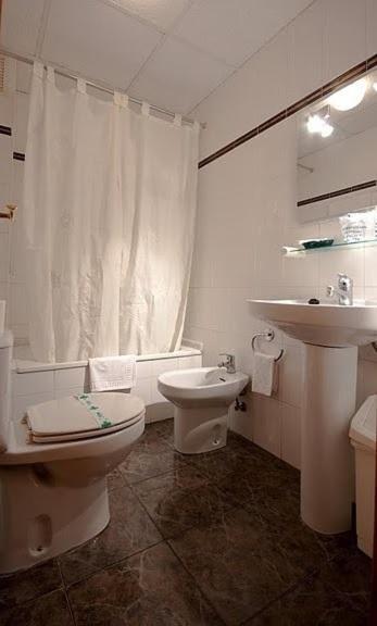 Hotel Los Bartolos 알라마 데 무르시아 객실 사진